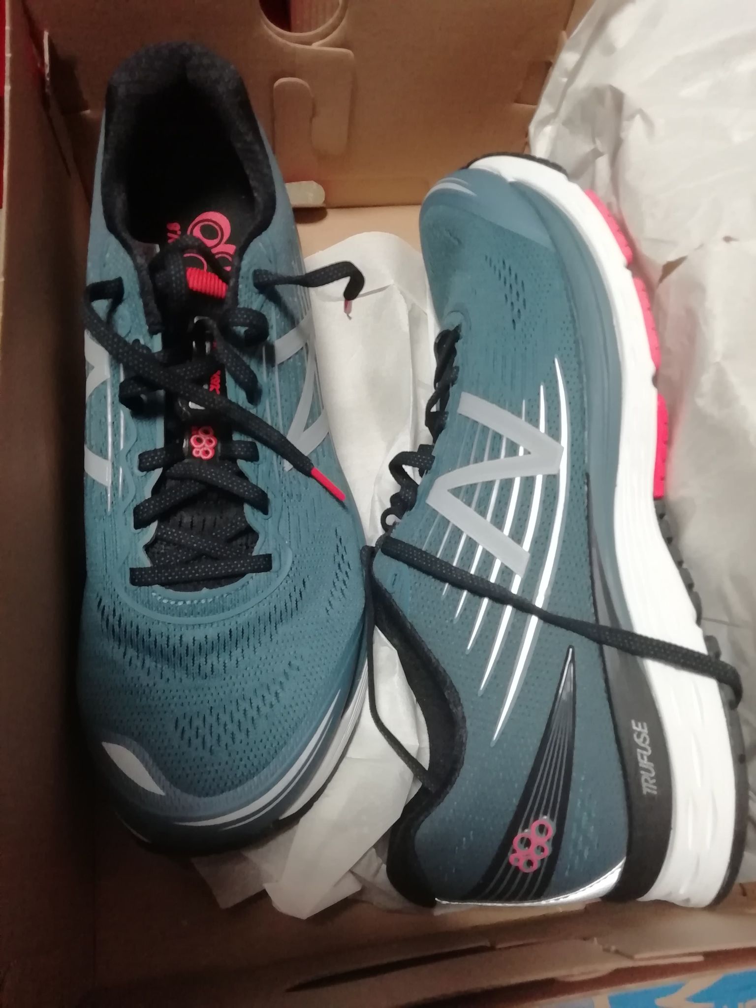 new balance 880 pf8